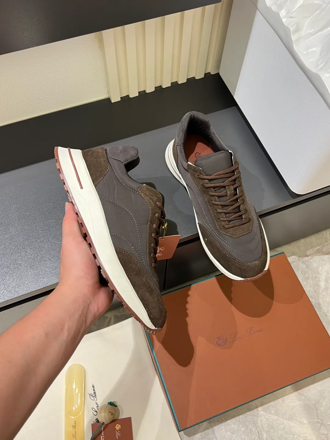 Men's men's shoes 💰p480 Loro men's shoes 💰piana niche classic jogging shoes, men's lace-up casual shoes and sneakers, high-quality lightweight and comfortable fabrics, suitable for outdoor leisure, the color scheme is young and energetic, and it looks great with sportswear or casual suits! Size: 38-44 (45 customized)